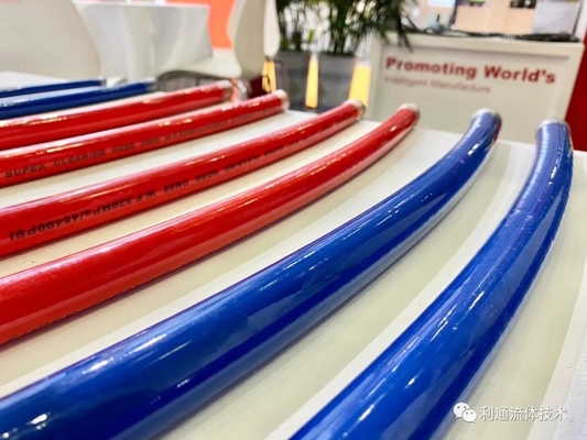 Smooth Surface Wire Braid Hydraulic Hose with 23200 To 20300 Psi Burst Pressure
